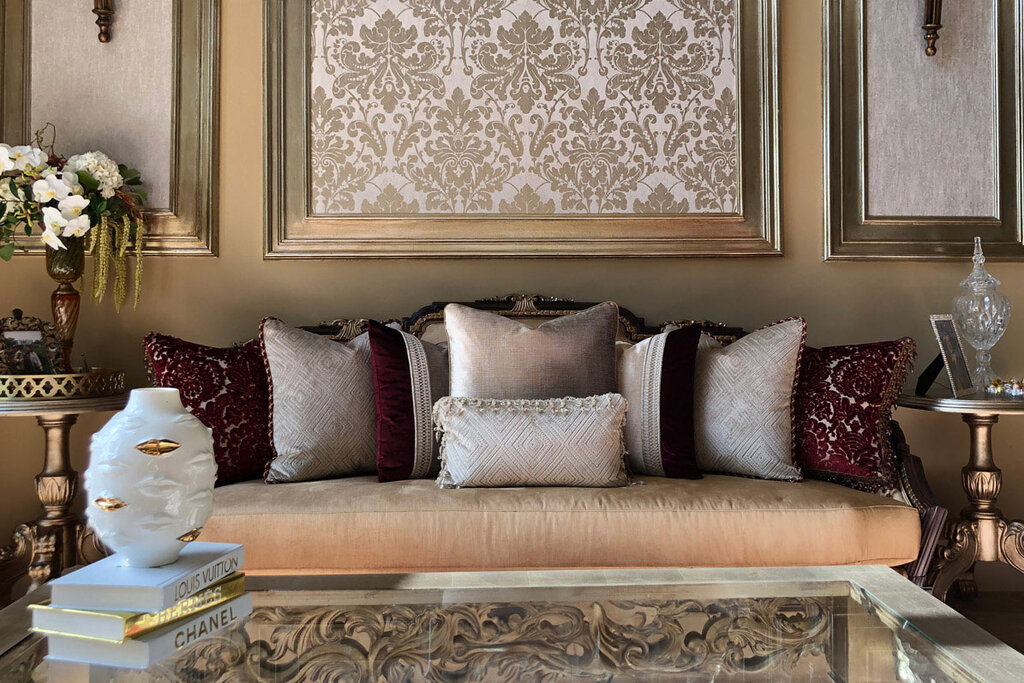 custom throw pillows